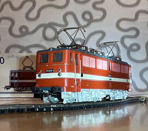Piko elektrolok spur - h0, 211